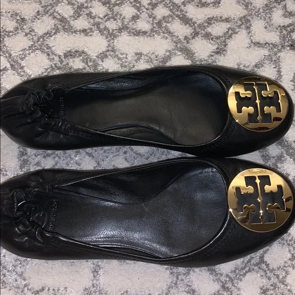 Tory Burch Black Flats with Gold Logo - Picture 4 of 6